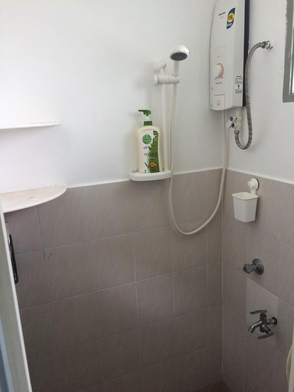 Inpenang Muslim Homestay Τζωρτζ Τάουν Δωμάτιο φωτογραφία